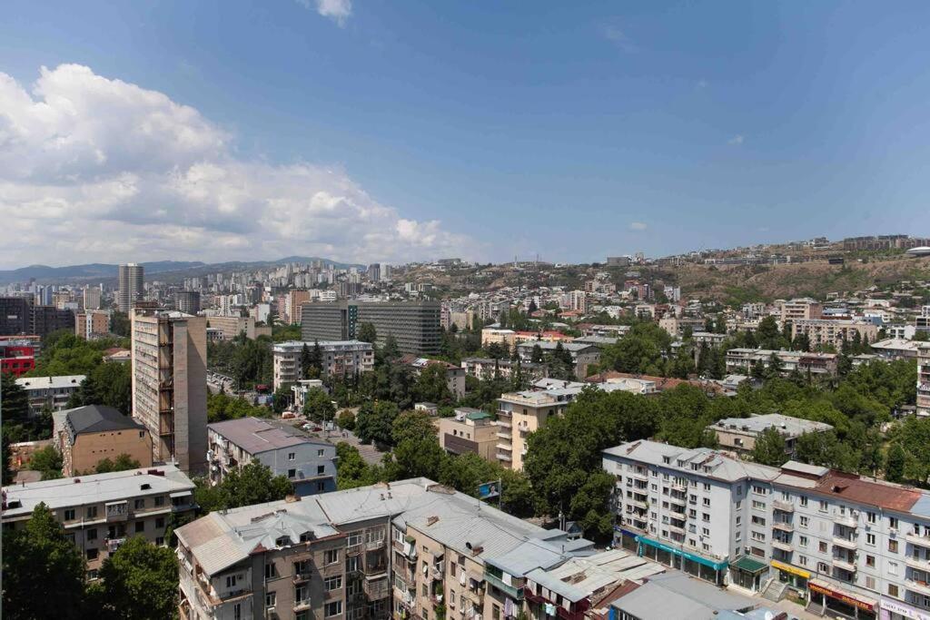 Gg Home - Cozy 1 Bedroom Apartment On Kazbegi Avenue 15 Тбилиси Екстериор снимка
